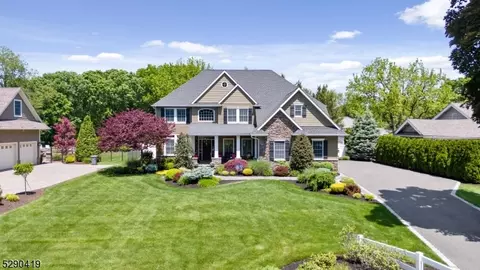 84 Hopper Ave, Pompton Plains, NJ 07444