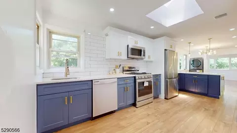 35 W Shore Rd, West Milford, NJ 07480