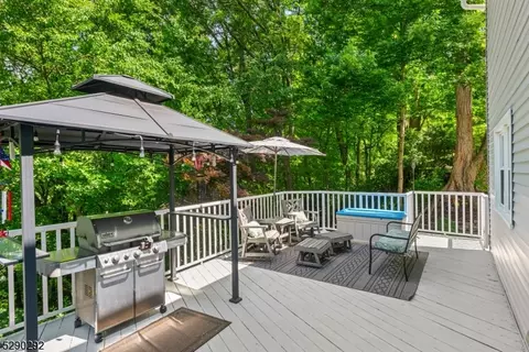 307 Daniel St, Dover, NJ 07801 photo 22