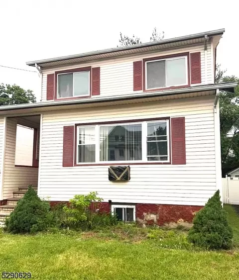 130 Howard Ave, Passaic, NJ 07055