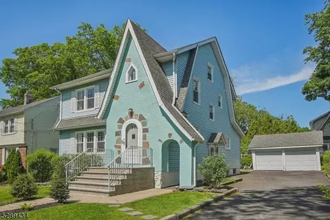 37 Boyden Ave, Maplewood, NJ 07040