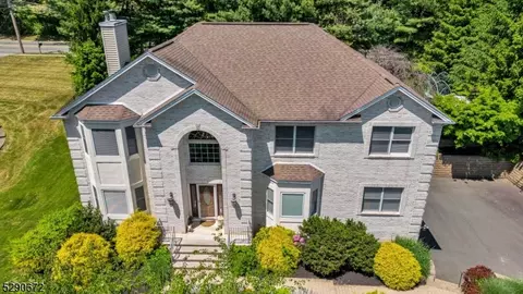 33 Frederick Pl, Hanover, NJ 07927