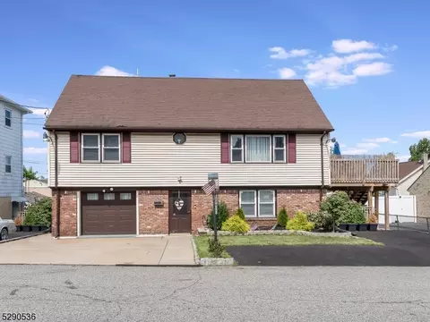 48 Bush Ave, Woodland Park, NJ 07424