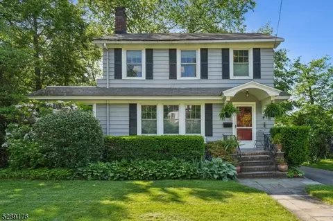 43 Bowdoin St, Maplewood, NJ 07040