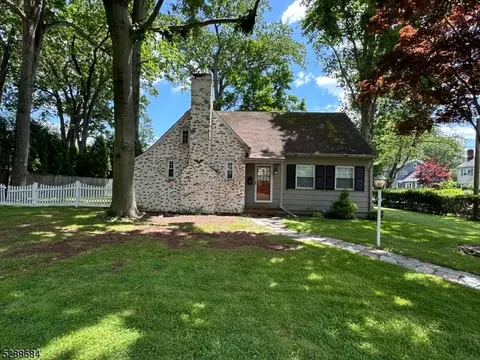 344 Mountain Ave, North Plainfield, NJ 07062