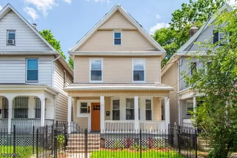74 Alexander St, Newark, NJ 07106
