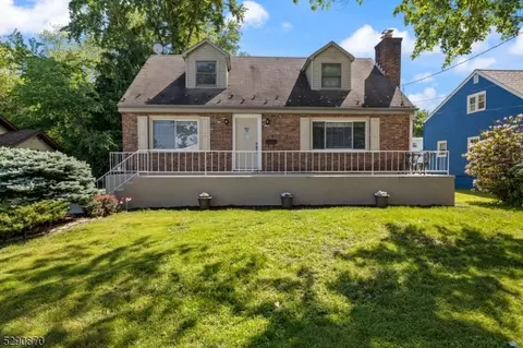 8 Ute Ave, Parsippany-troy Hills Twp, NJ 07034