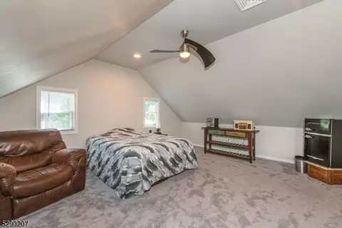 48 Christopher St, Dover, NJ 07801 photo 16