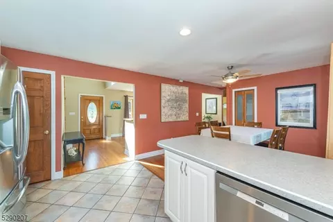 48 Christopher St, Dover, NJ 07801 photo 7