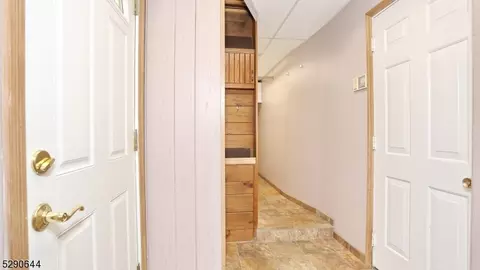 6 Furman Dr, Wayne, NJ 07470 photo 18