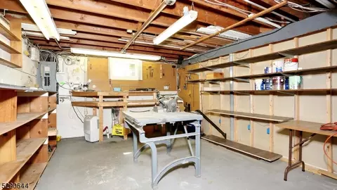 6 Furman Dr, Wayne, NJ 07470 photo 38