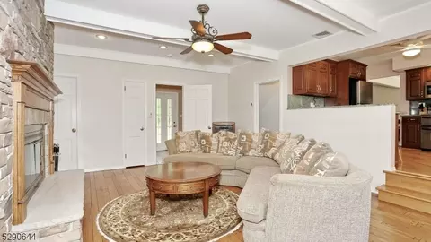6 Furman Dr, Wayne, NJ 07470 photo 19