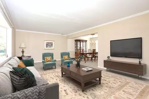 6 Furman Dr, Wayne, NJ 07470 photo 5