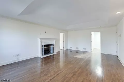 22 Sutton Dr, Berkeley Heights, NJ 07922 photo 23