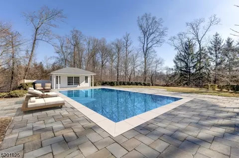22 Sutton Dr, Berkeley Heights, NJ 07922 photo 36