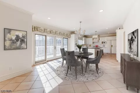 22 Sutton Dr, Berkeley Heights, NJ 07922 photo 12