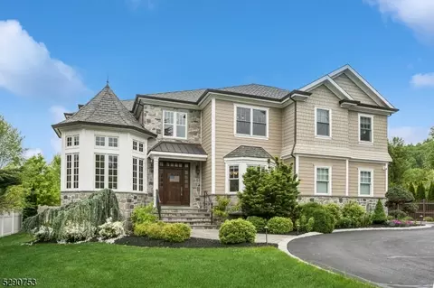 155 Sand Spring Rd, Morristown, NJ 07960