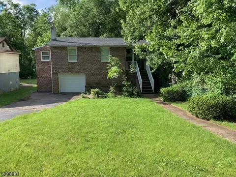 82 North Rd, Wayne, NJ 07470 photo 2
