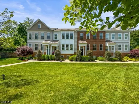 12 Macculloch Ave #7, Morristown, NJ 07960