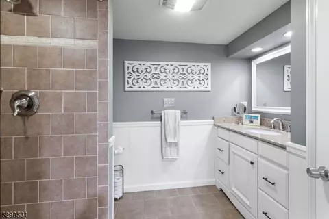 36 Ridgeview Ter, Wayne, NJ 07470 photo 32