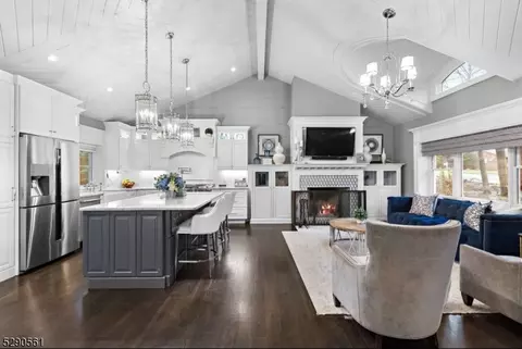36 Ridgeview Ter, Wayne, NJ 07470 photo 5