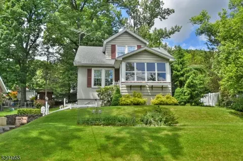 1347 Belmont Ave, North Haledon, NJ 07508