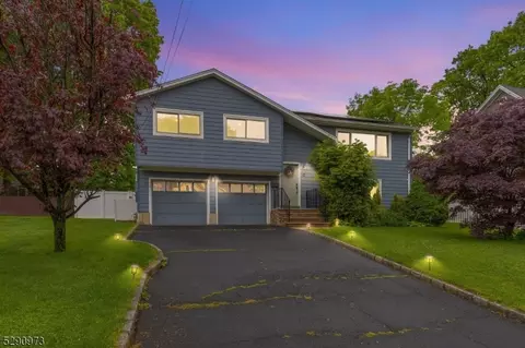 38 Hollywood Ave, Emerson, NJ 07630