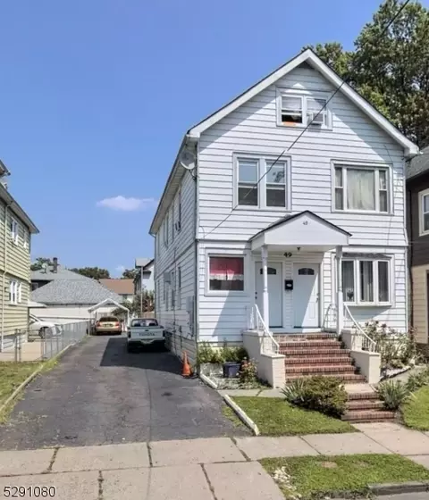 47 Bellevue St #2, Elizabeth, NJ 07202