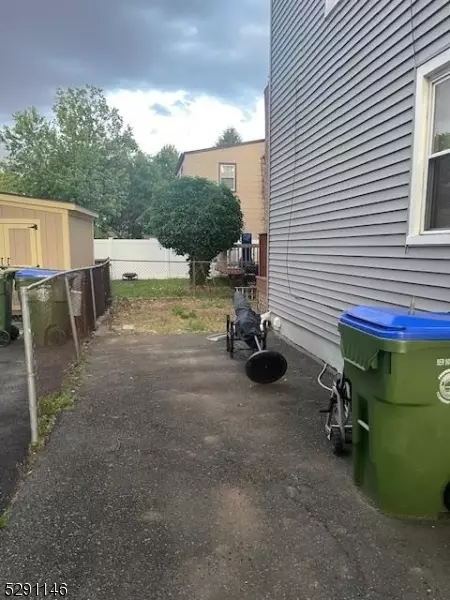 119 Macarthur Dr, Edison, NJ 08837 photo 6