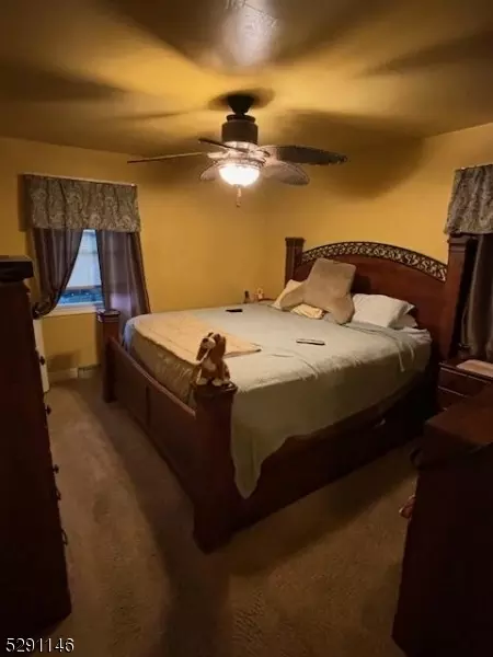 119 Macarthur Dr, Edison, NJ 08837 photo 2