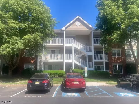 1708 Breckenridge Dr #1708, Branchburg, NJ 08876