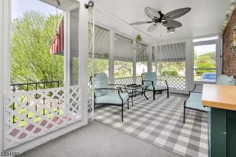 208 5th St, Hackettstown, NJ 07840 photo 22