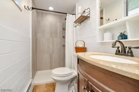 208 5th St, Hackettstown, NJ 07840 photo 16