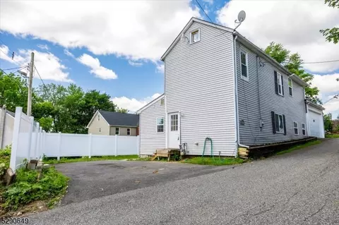 325 Taylor Aly, Phillipsburg, NJ 08865