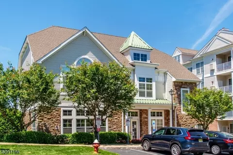 2313 Ramapo Ct, Riverdale, NJ 07457