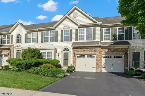 5 Boyd Blvd, Hillsborough, NJ 08844