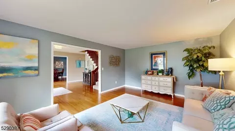 7 Timberline Dr, Wayne, NJ 07470 photo 5