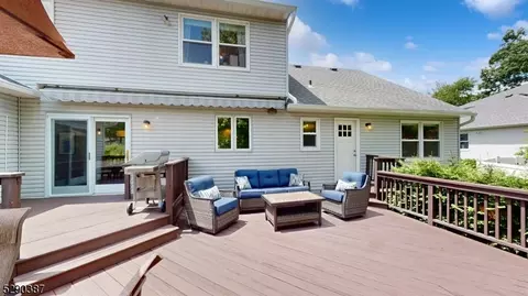 7 Timberline Dr, Wayne, NJ 07470 photo 34