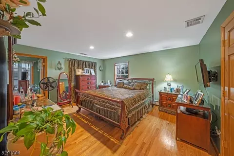 8 Davis Ave, Dover, NJ 07801 photo 7