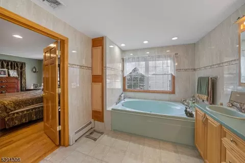 8 Davis Ave, Dover, NJ 07801 photo 8