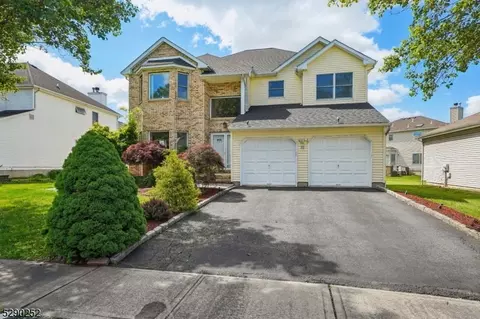 11 Chadd Ct, Parsippany-troy Hills Twp, NJ 07054