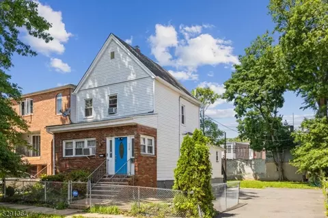 298 Tremont Ave, East Orange, NJ 07018