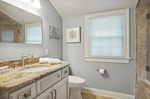 14 Park Ln, Springfield, NJ 07081 photo 17