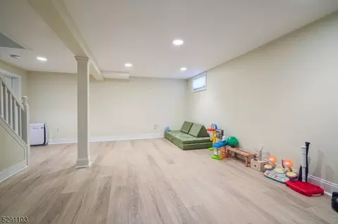 14 Park Ln, Springfield, NJ 07081 photo 21