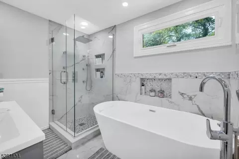 196 Fayette Ave, Wayne, NJ 07470 photo 14