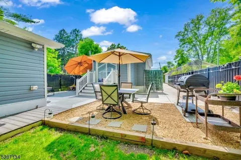 196 Fayette Ave, Wayne, NJ 07470 photo 18