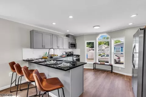 54 Freddie Ave, Avenel, NJ 07001