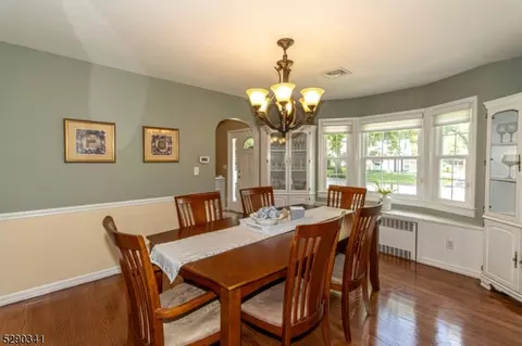 328 Briar Patch, Mountainside, NJ 07092 photo 18