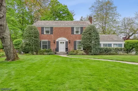 49 Martindale Rd, Millburn Twp, NJ 07078