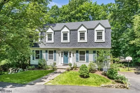 80 Warren Rd, Sparta, NJ 07871